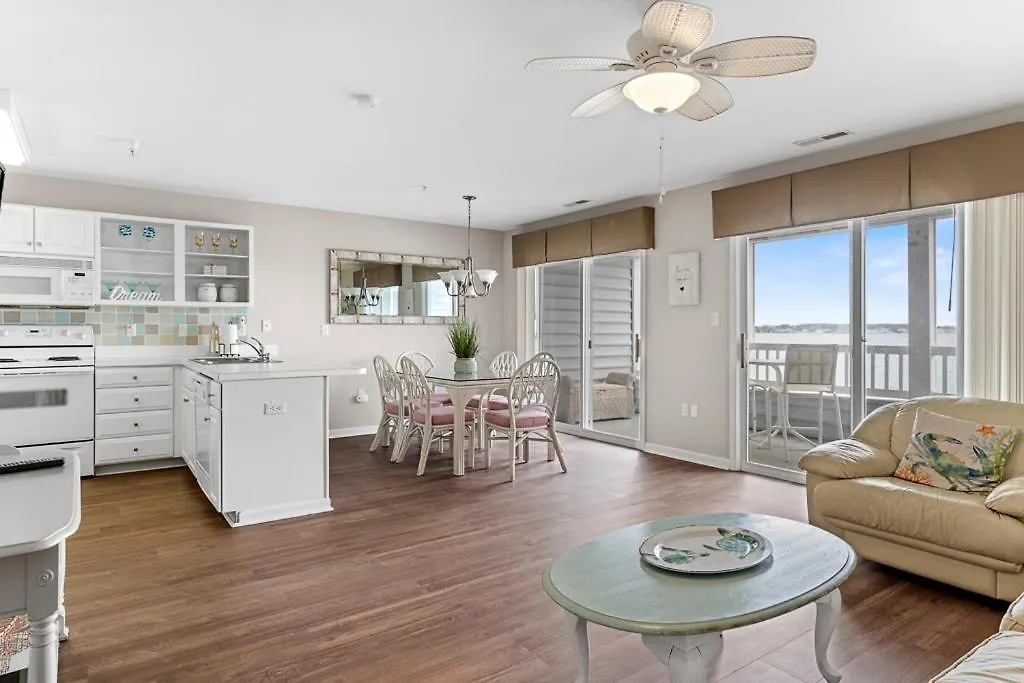 Bayfront Condo On 22Nd St With Sunset Views, Balcony & Near Boardwalk Fun Ocean City