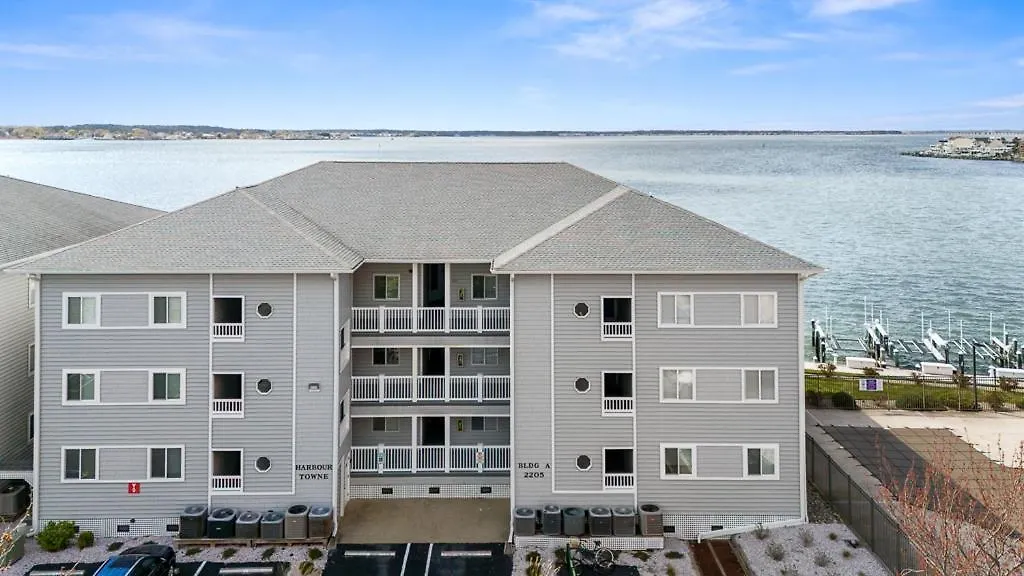 Bayfront Condo On 22Nd St With Sunset Views, Balcony & Near Boardwalk Fun Ocean City Holiday home